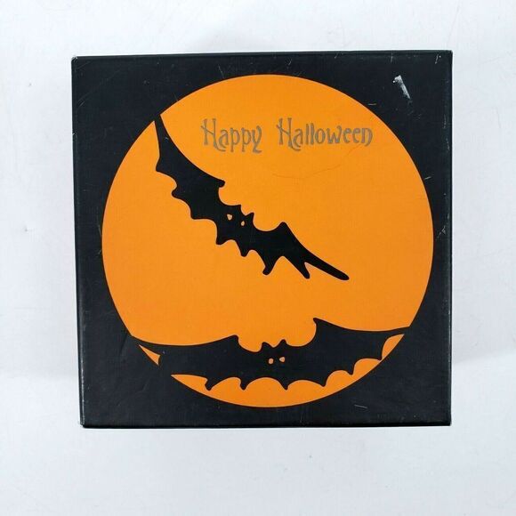 Yankee Candle Set of 3 Halloween Mini Plates - Picture 2 of 12
